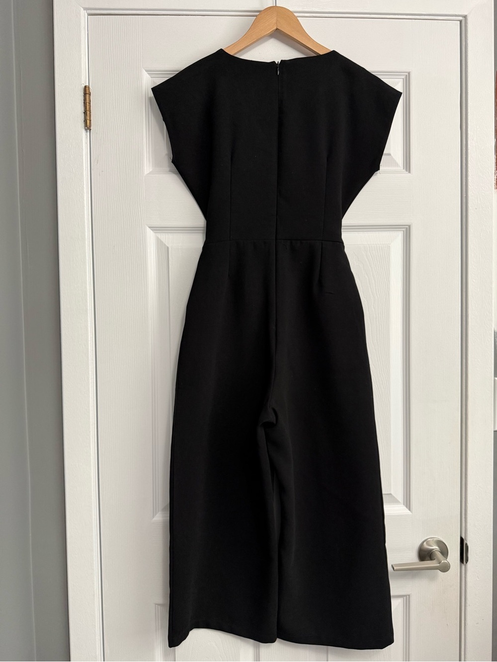 Anthropologie ett:twa Sedona Black Short Sleeve Jumpsuit - Picture 3 of 9